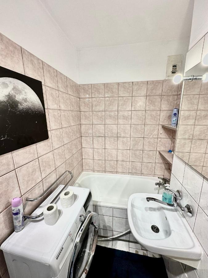 Super Apartament Grey Centrum 2X Metro Fast Wifi 300 Mbs Netflix Appletv Smarttv Spotify Panorama Miasta Varsóvia Exterior foto